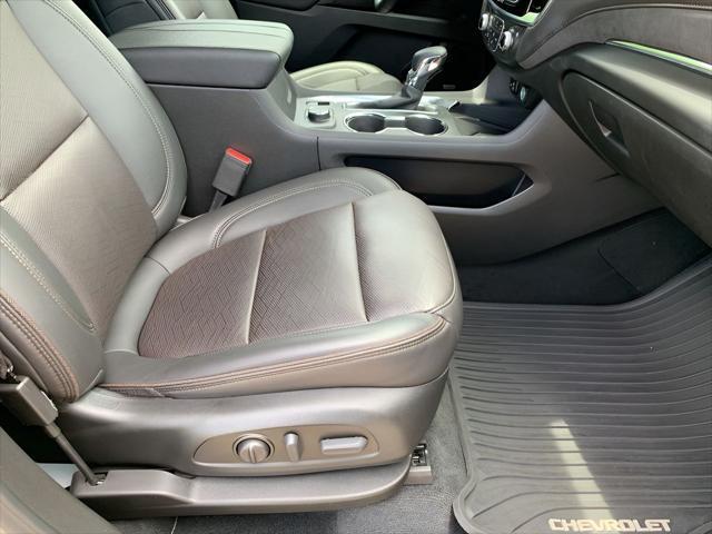 used 2023 Chevrolet Traverse car, priced at $42,988