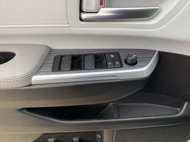 new 2025 Toyota Sienna car, priced at $49,175