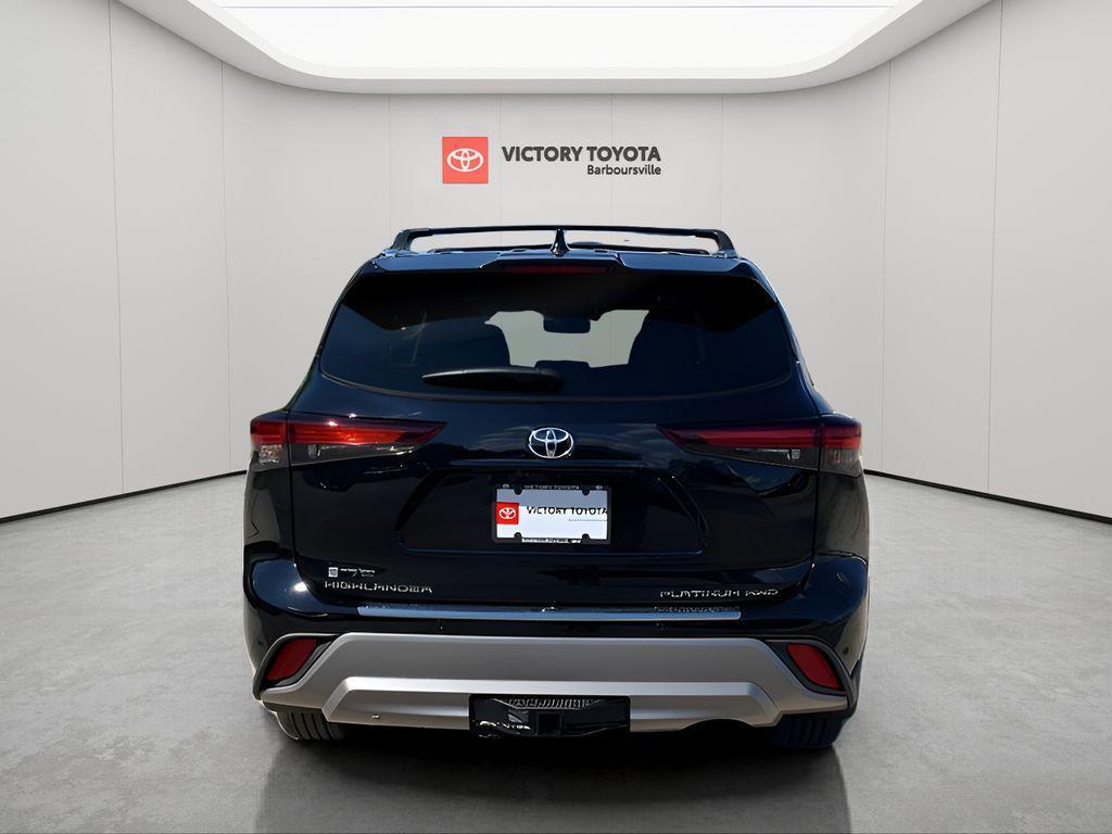 new 2025 Toyota Highlander car, priced at $52,185