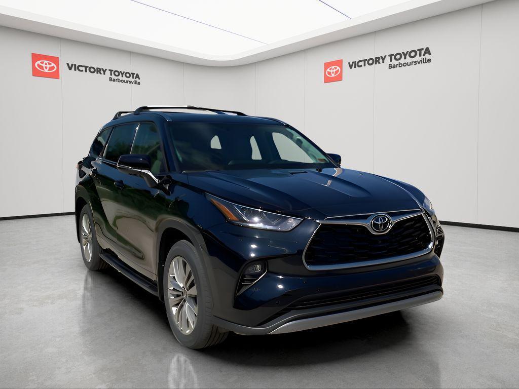 new 2025 Toyota Highlander car, priced at $52,185
