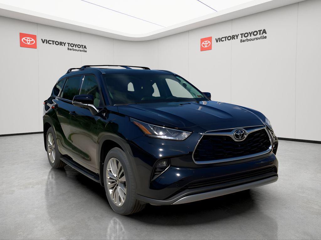 new 2025 Toyota Highlander car, priced at $52,185