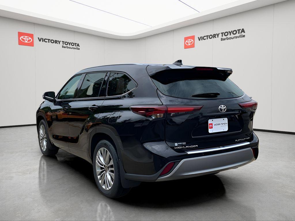 new 2025 Toyota Highlander car, priced at $50,760