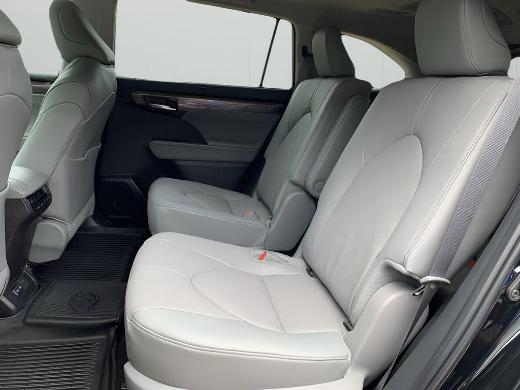 new 2025 Toyota Highlander car, priced at $50,760