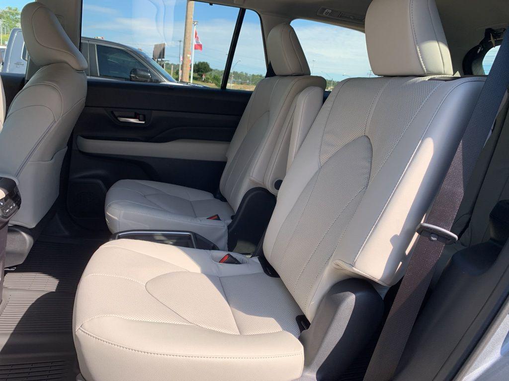 new 2025 Toyota Grand Highlander car, priced at $53,065
