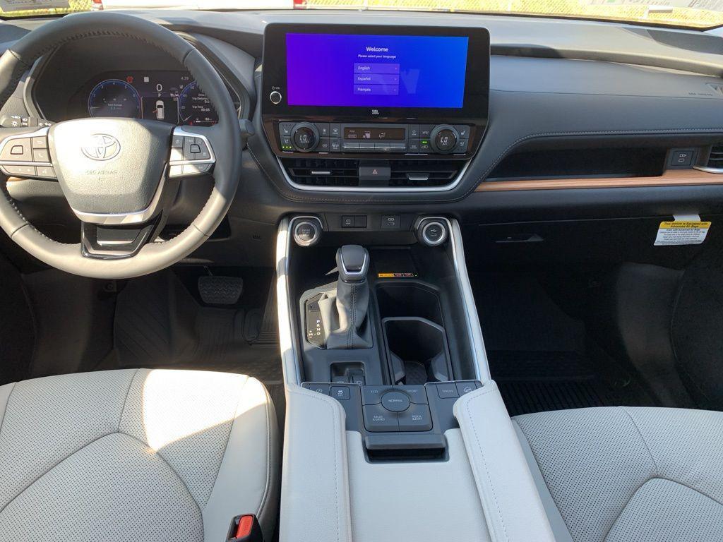new 2025 Toyota Grand Highlander car, priced at $53,065