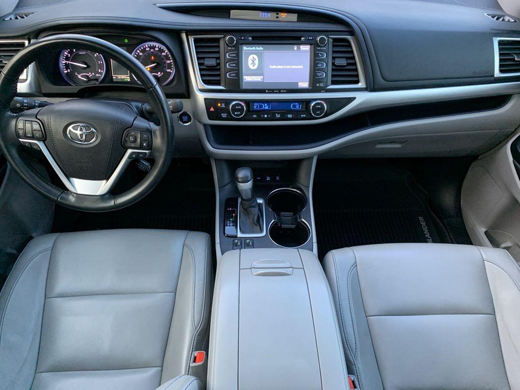 used 2017 Toyota Highlander car, priced at $19,588