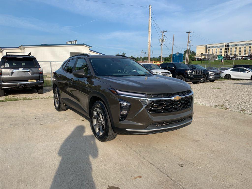 used 2024 Chevrolet Trax car, priced at $22,588