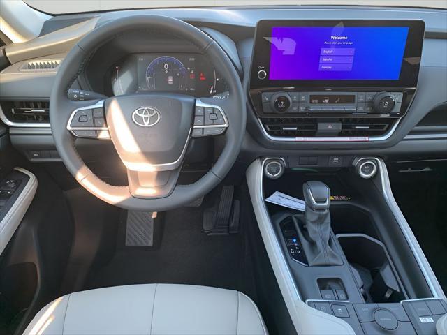 new 2025 Toyota Grand Highlander car, priced at $44,136