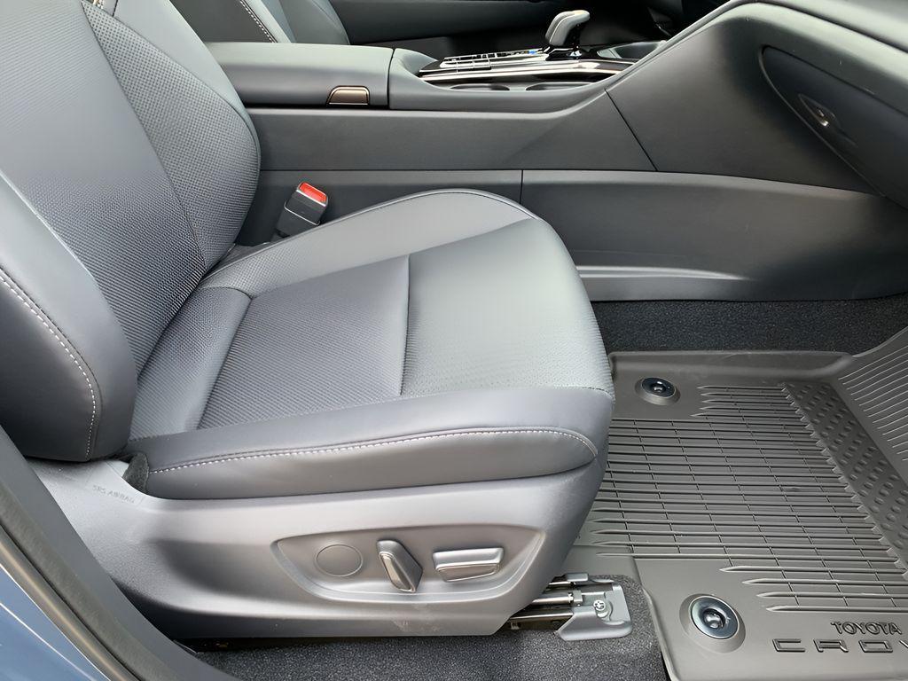 new 2025 Toyota Crown Signia car, priced at $47,540