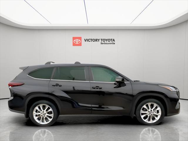 new 2025 Toyota Highlander car, priced at $52,808