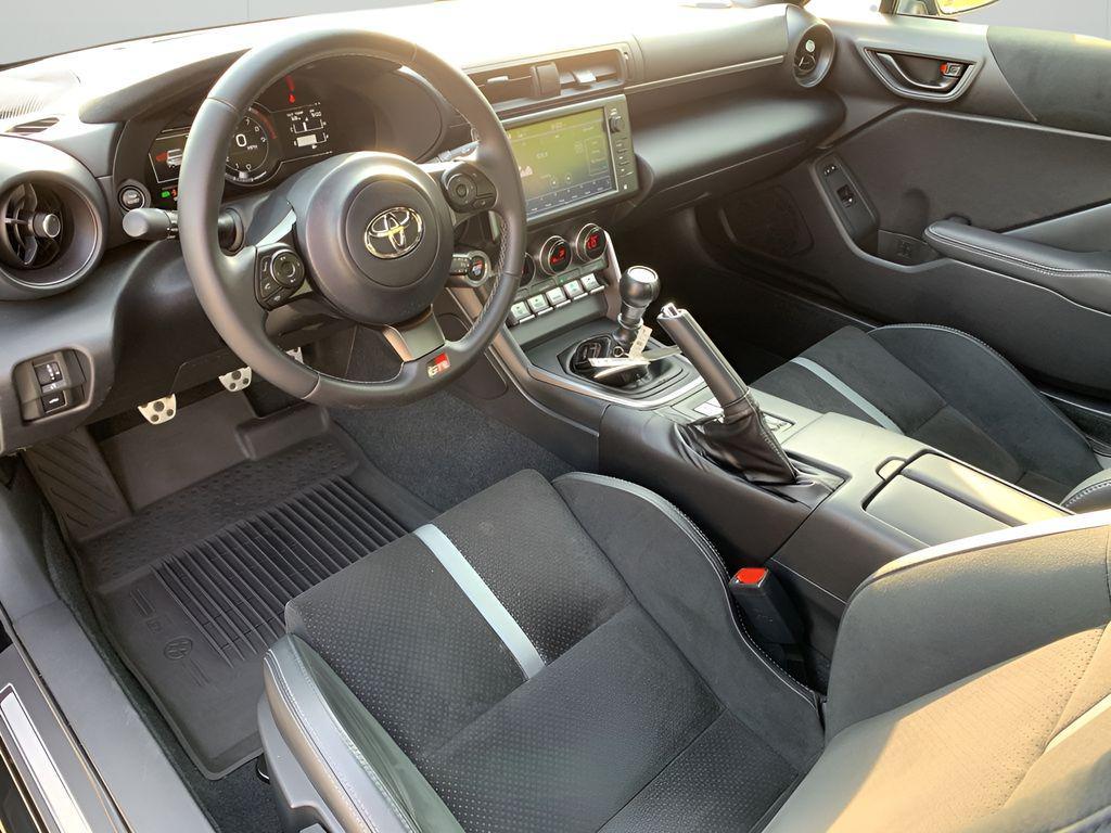 used 2023 Toyota GR86 car, priced at $29,988