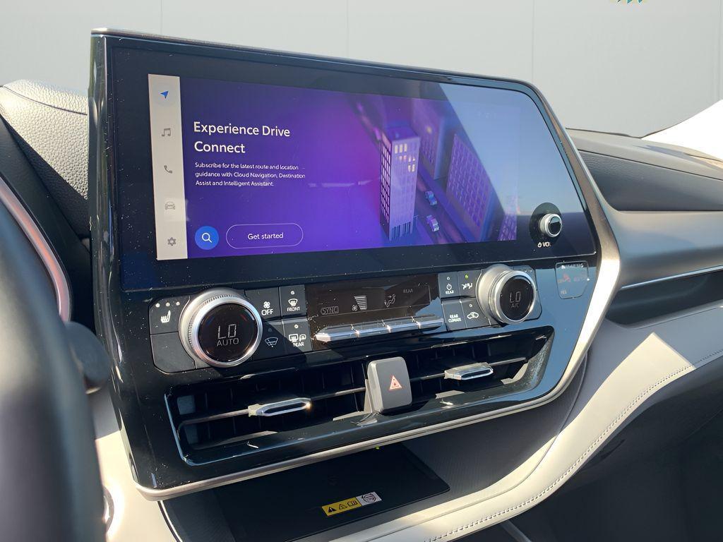 used 2023 Toyota Highlander car, priced at $35,588