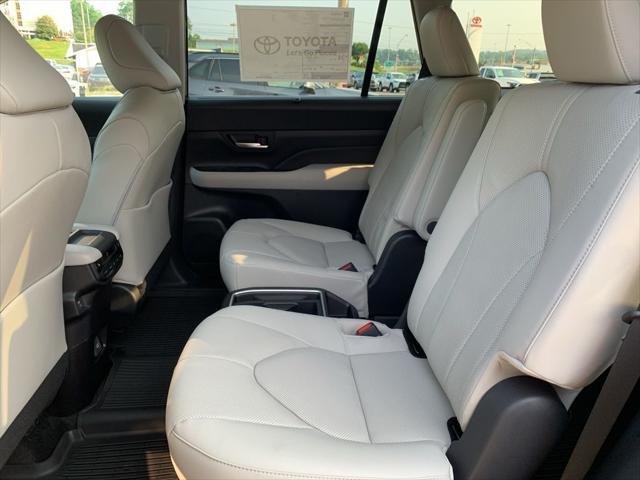 new 2025 Toyota Grand Highlander car, priced at $57,153