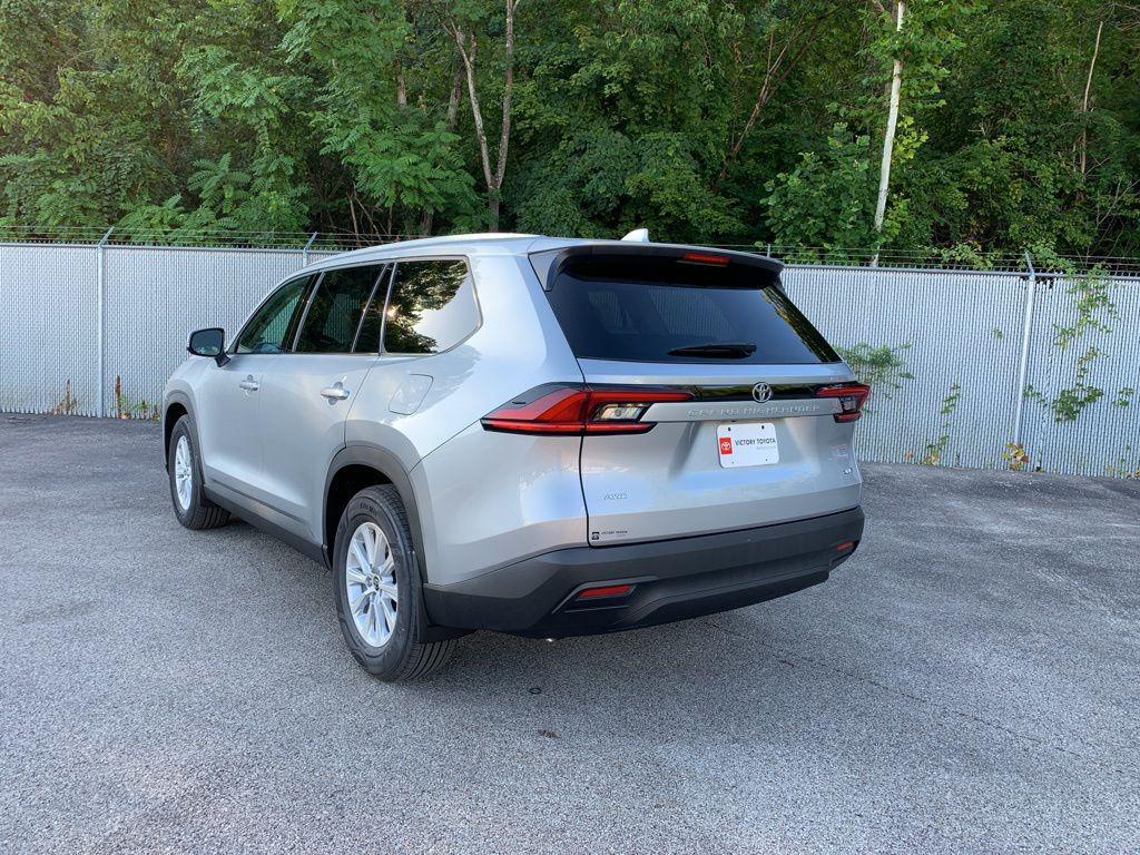 new 2025 Toyota Grand Highlander car, priced at $44,920