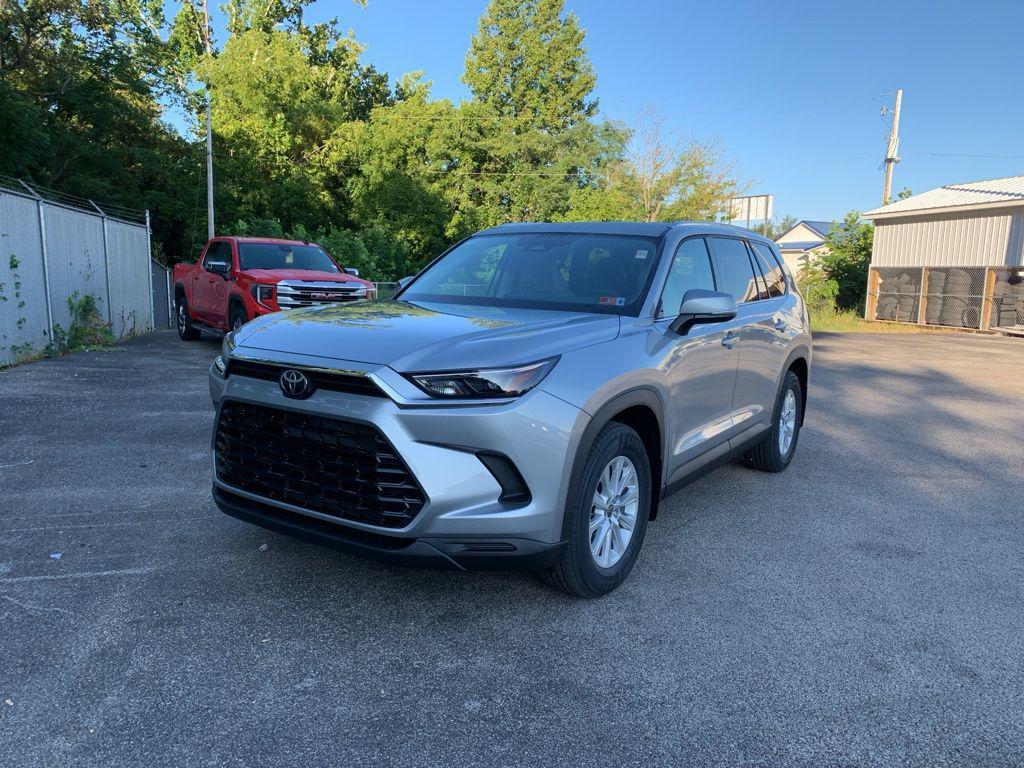 new 2025 Toyota Grand Highlander car, priced at $44,920