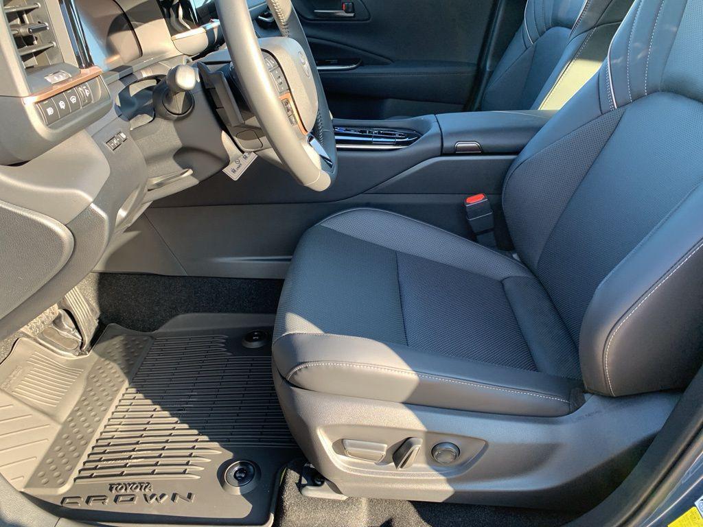new 2025 Toyota Crown Signia car, priced at $44,194