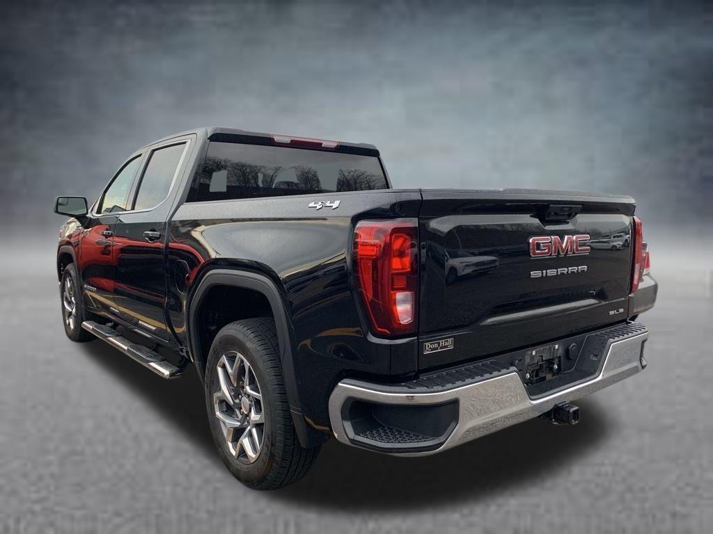 used 2023 GMC Sierra 1500 car, priced at $37,988