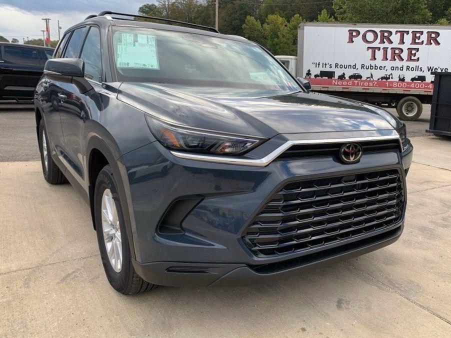 new 2026 Toyota Grand Highlander Hybrid car, priced at $51,348