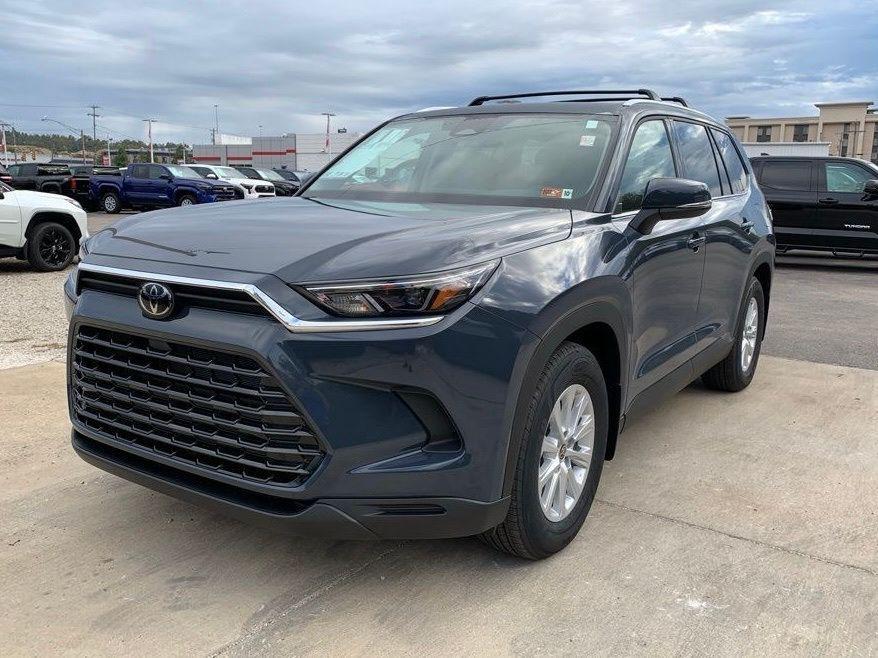 new 2026 Toyota Grand Highlander Hybrid car, priced at $51,348