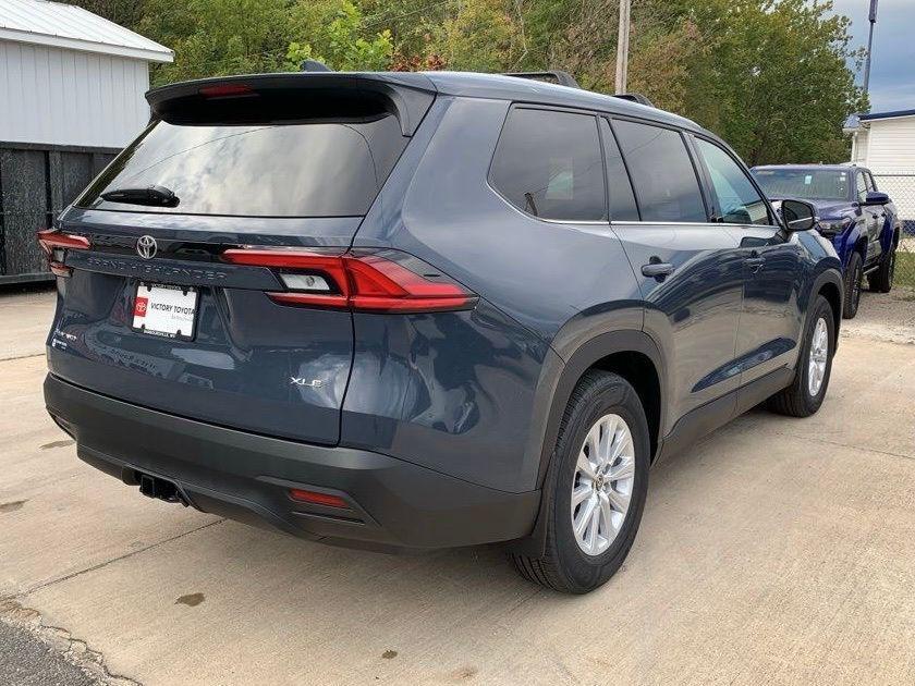 new 2026 Toyota Grand Highlander Hybrid car, priced at $51,348