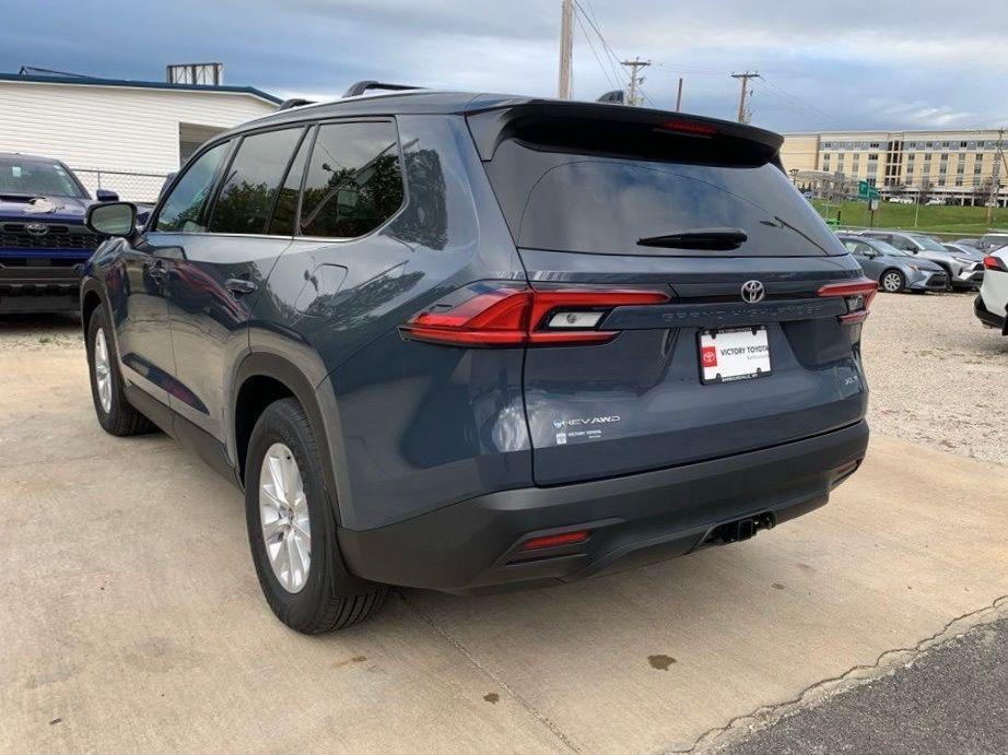 new 2026 Toyota Grand Highlander Hybrid car, priced at $51,348