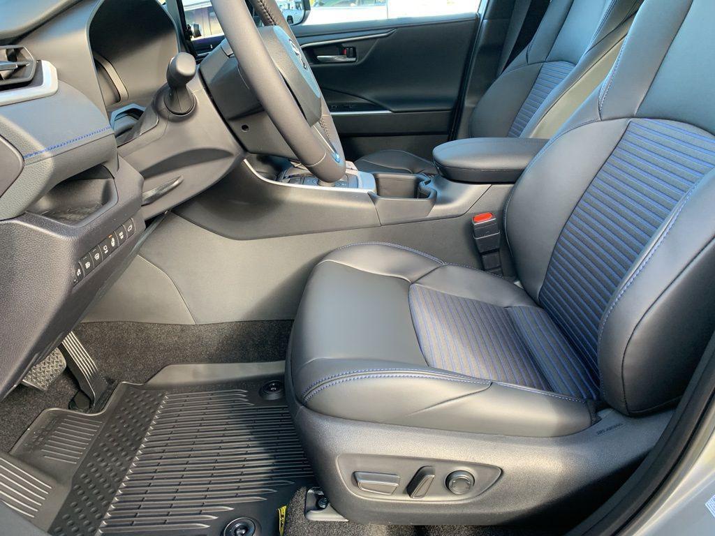 new 2025 Toyota RAV4 Hybrid car, priced at $41,686