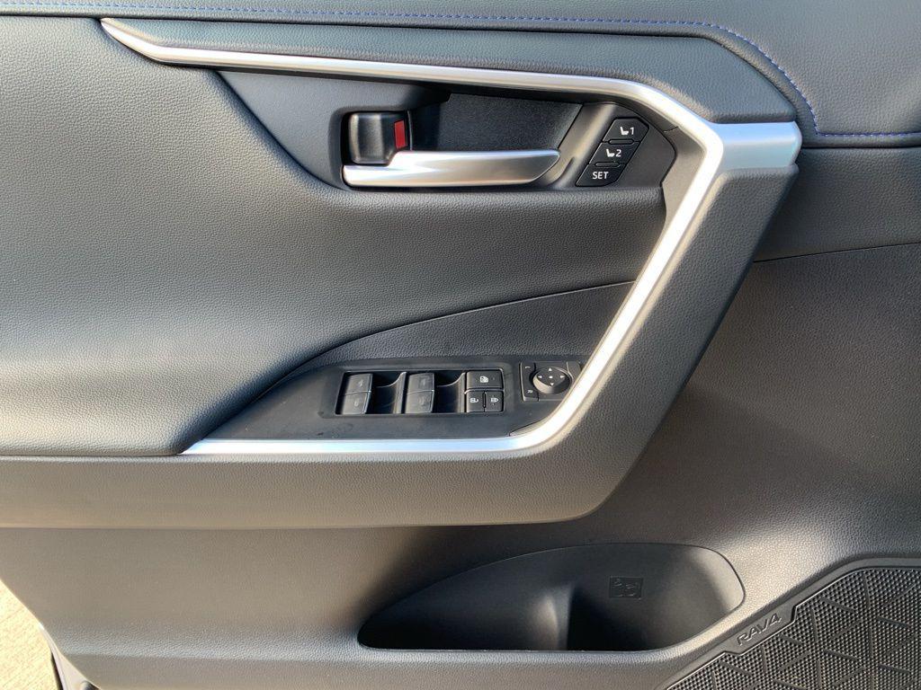 new 2025 Toyota RAV4 Hybrid car, priced at $41,686