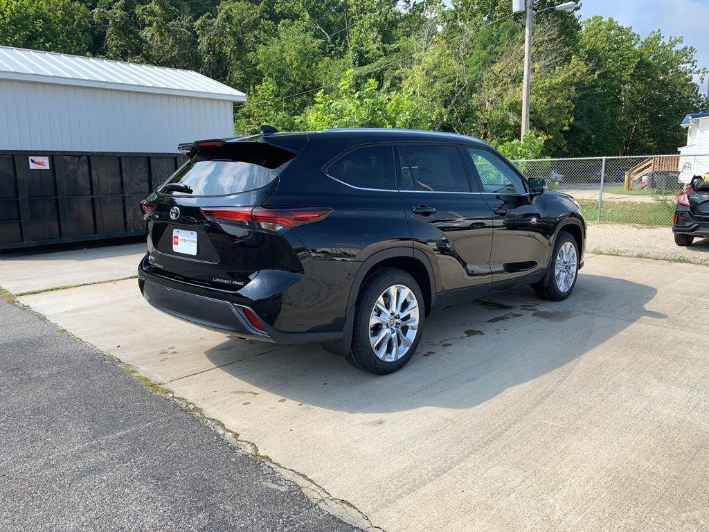 new 2025 Toyota Highlander car, priced at $48,534