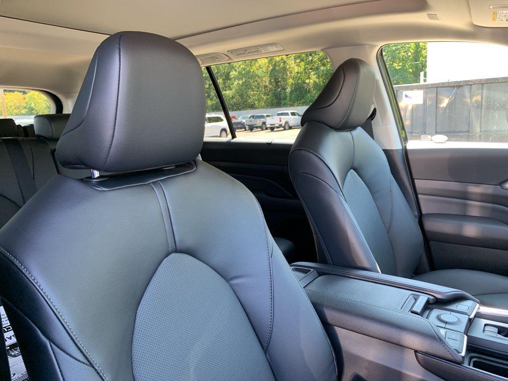 new 2026 Toyota Grand Highlander car, priced at $53,053