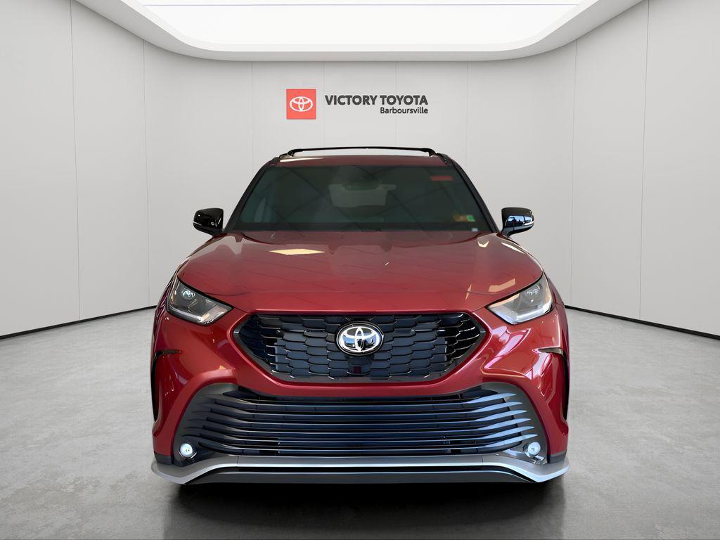 new 2025 Toyota Highlander car, priced at $46,683