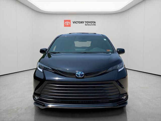 new 2025 Toyota Sienna car, priced at $53,034