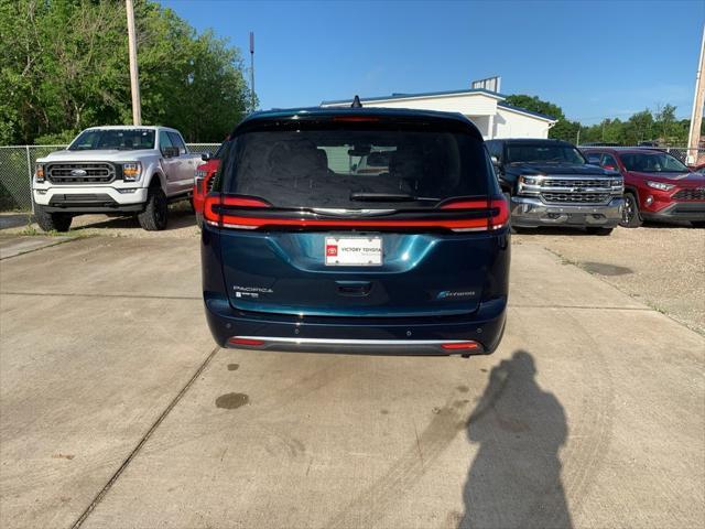 used 2023 Chrysler Pacifica Hybrid car, priced at $32,988