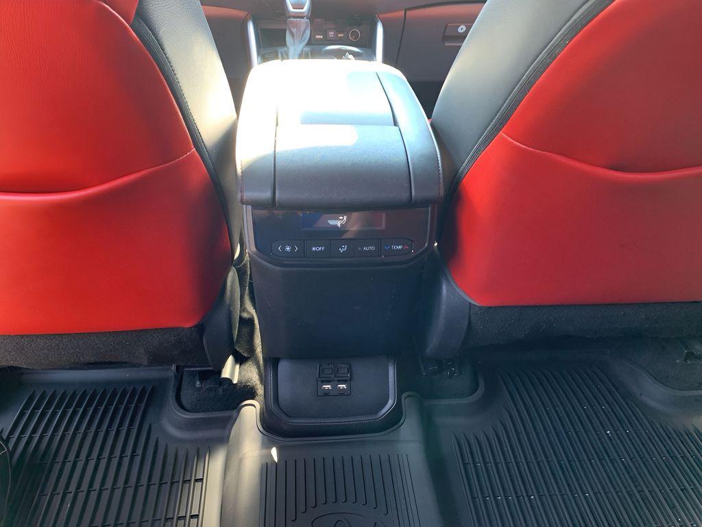 used 2021 Toyota Highlander car, priced at $32,988