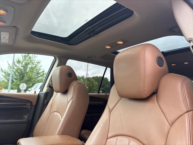 used 2014 Buick Enclave car, priced at $15,950