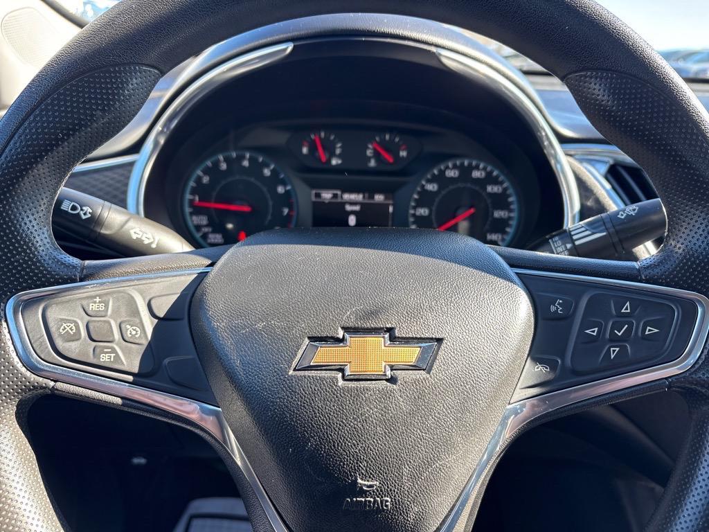 used 2020 Chevrolet Malibu car, priced at $13,500