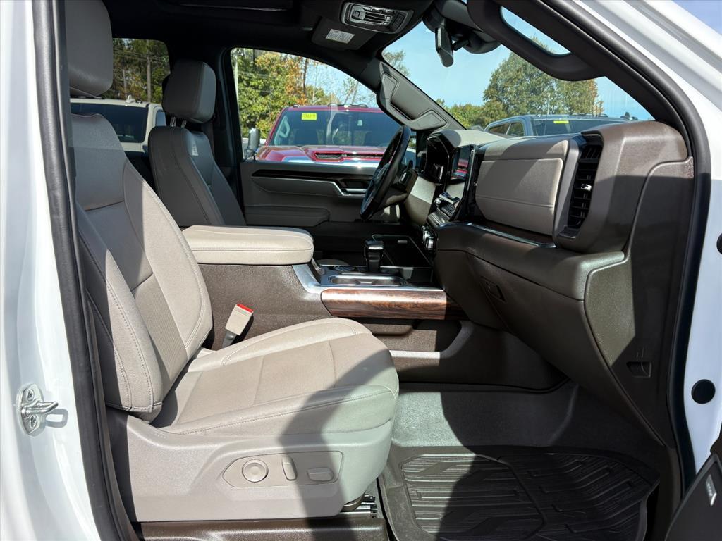 used 2025 GMC Sierra 1500 car, priced at $48,950