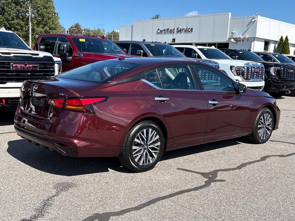 used 2023 Nissan Altima car, priced at $19,950
