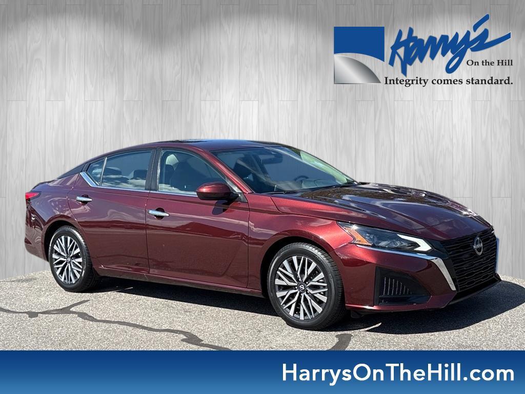 used 2023 Nissan Altima car, priced at $19,950