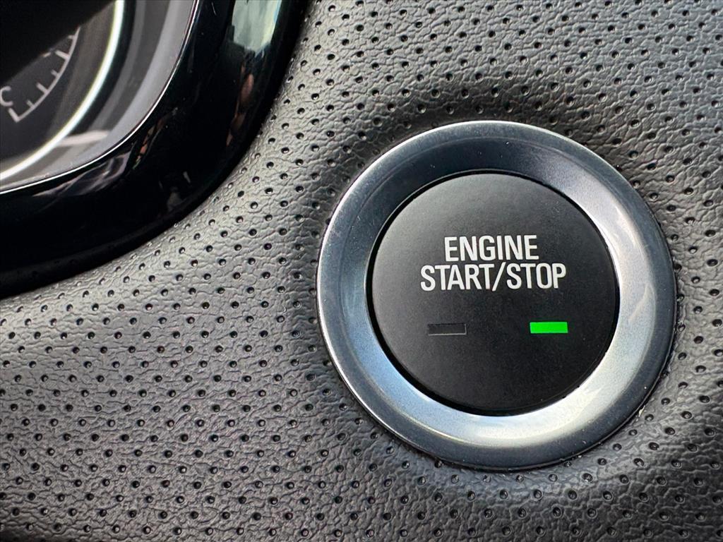 used 2024 Cadillac XT5 car, priced at $35,950