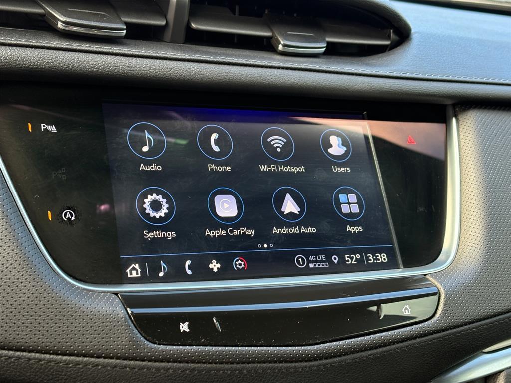 used 2024 Cadillac XT5 car, priced at $35,950