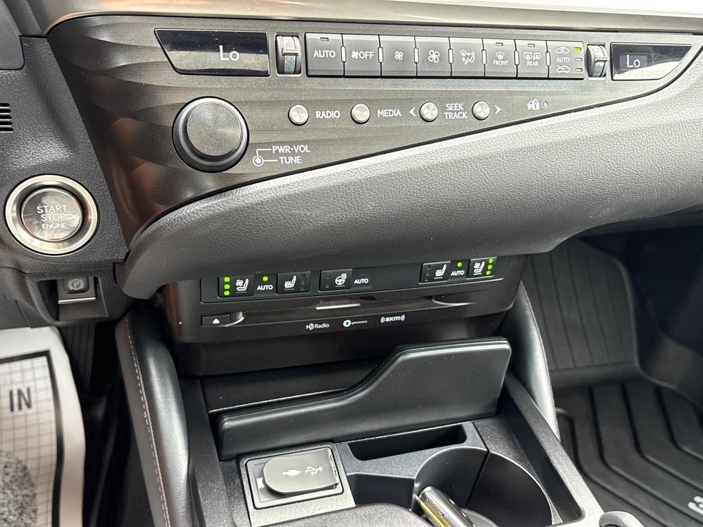 used 2020 Lexus ES 350 car, priced at $27,950