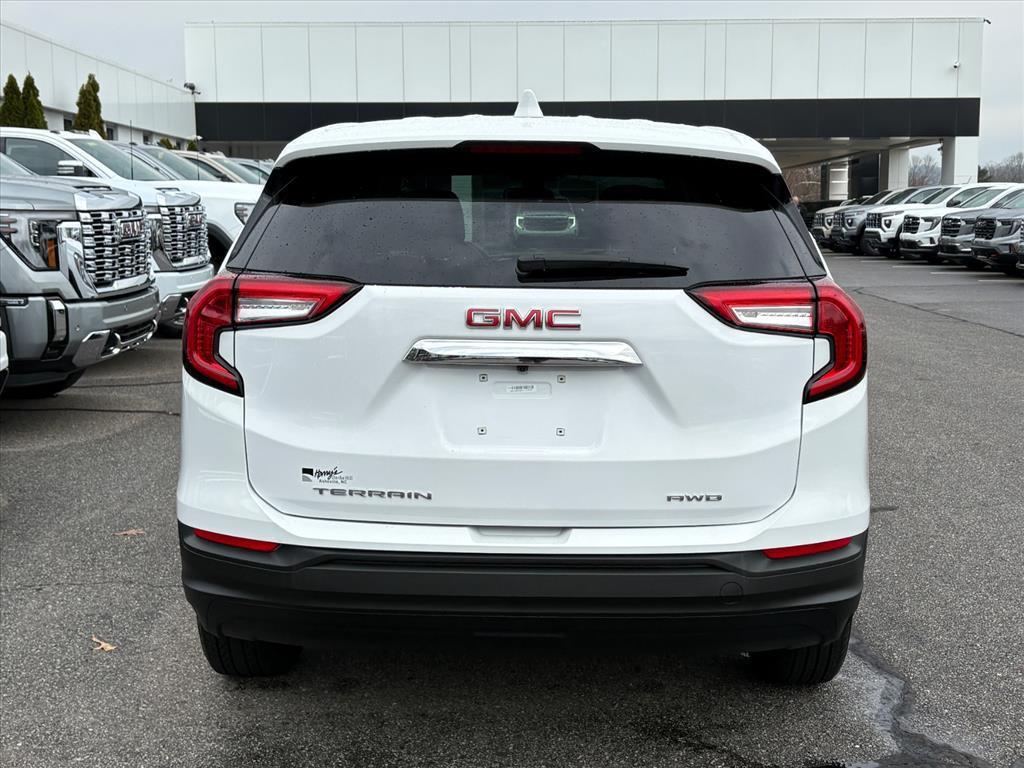 used 2024 GMC Terrain car, priced at $24,950