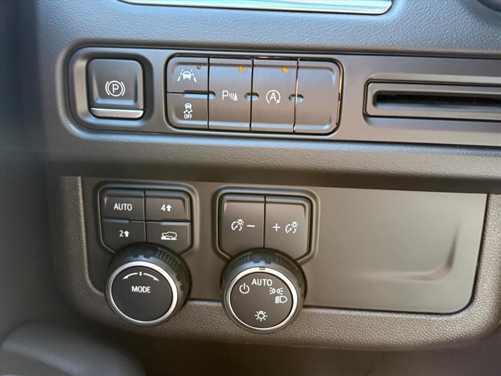 used 2023 Chevrolet Tahoe car, priced at $42,950