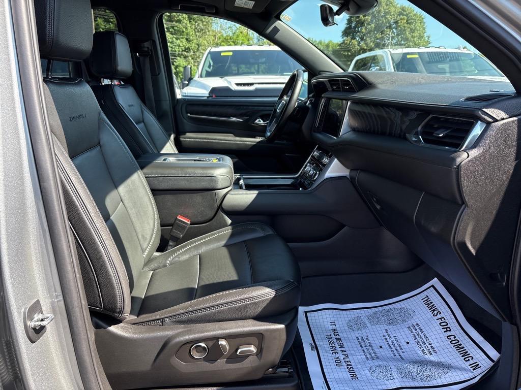 used 2023 GMC Yukon XL car, priced at $66,950