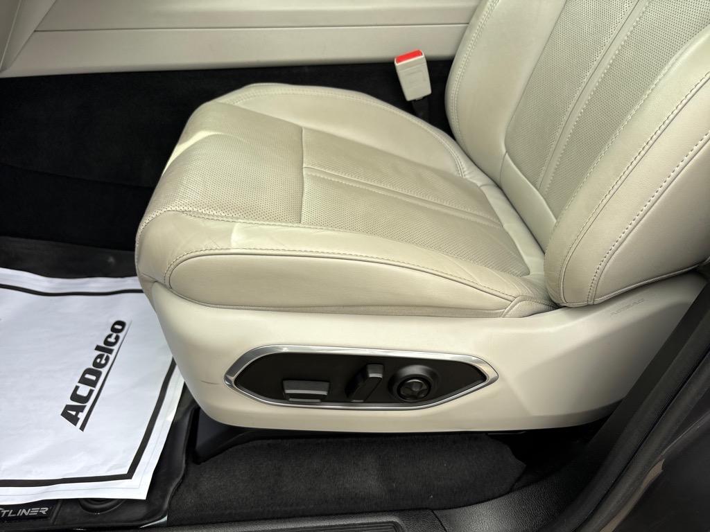 used 2023 Jeep Wagoneer car, priced at $54,500