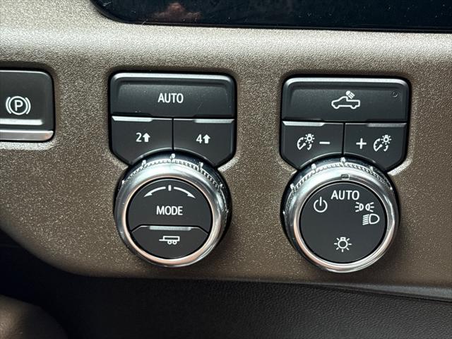 used 2024 GMC Sierra 1500 car, priced at $43,950