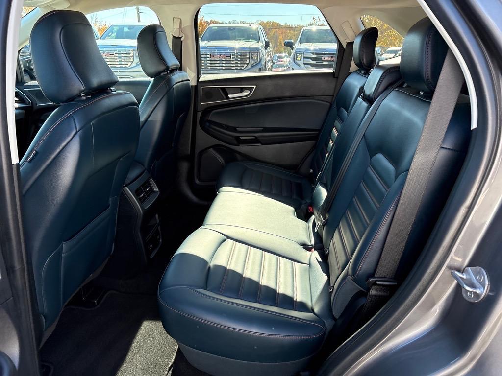 used 2022 Ford Edge car, priced at $22,950