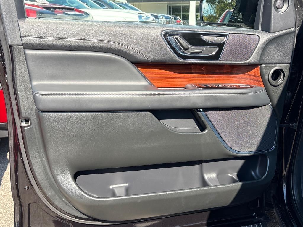 used 2024 Lincoln Navigator car, priced at $59,950