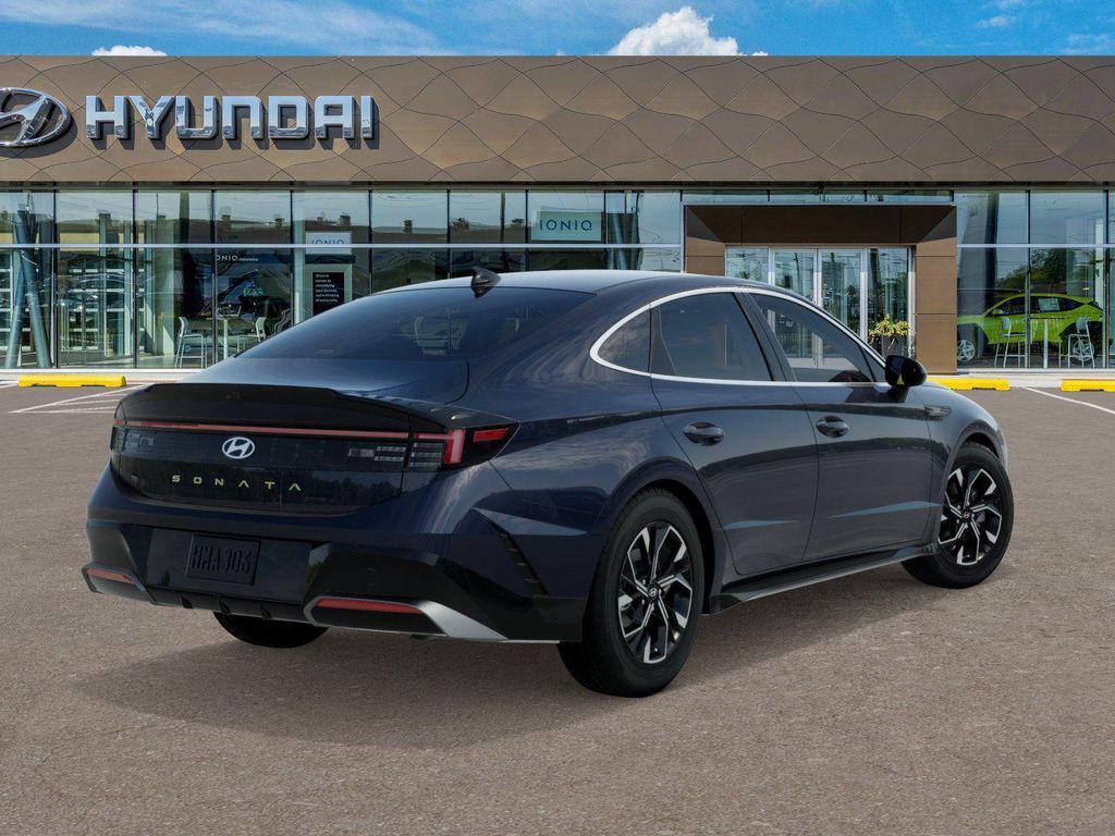 new 2025 Hyundai Sonata car, priced at $29,958