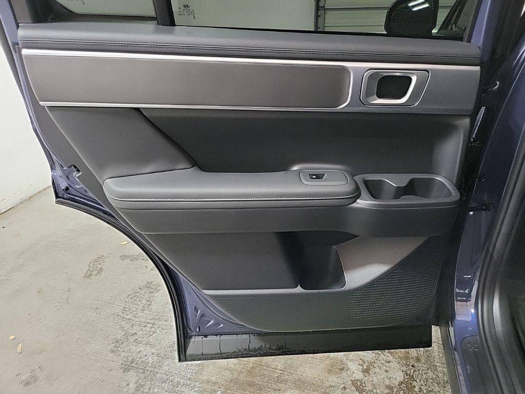 new 2025 Hyundai Santa Fe car, priced at $43,029
